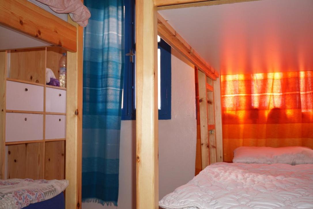 Hostel The Endless House Anchor Point ทากาเซาท์ ภายนอก รูปภาพ